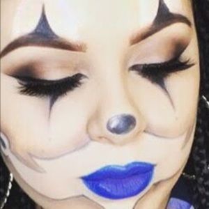 Meet your Posher, Teresa